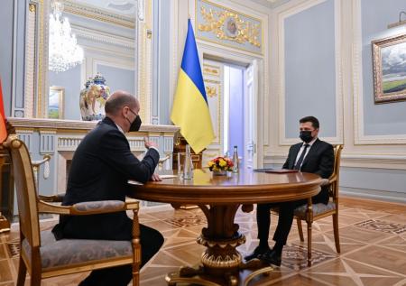 Зеленский и Шольц обсудили энергетическую поддержку Украины