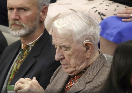 «Реабилитация нацизма»: Канаду уличили в поддержке нациста Гунько