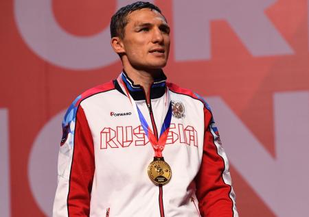 Замковой не исключил возможности перехода в профессионалы