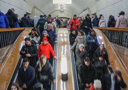 В новогоднюю ночь проезд на общественном транспорте будет бесплатным