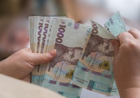 Стало известно, когда в Запорожской области откажутся от гривен
