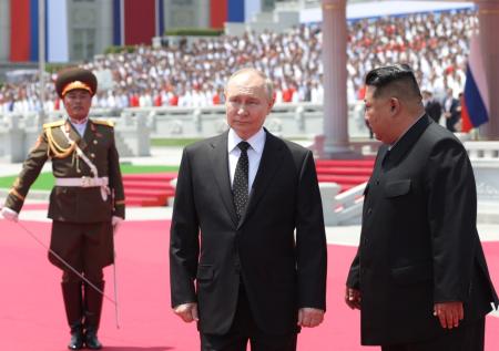 Политолог допустил создание нового военного союза России и КНДР