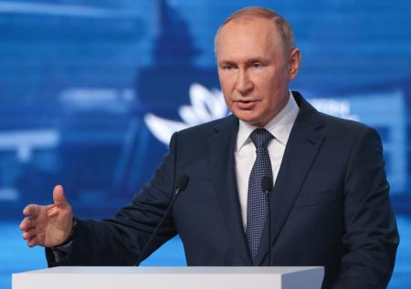 Путин: изолировать Россию от остального мира невозможно 