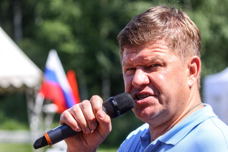 Дмитрий Губерниев