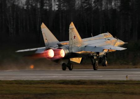 Российский МиГ-31 и норвежский разведчик «встретились» над Баренцевым морем