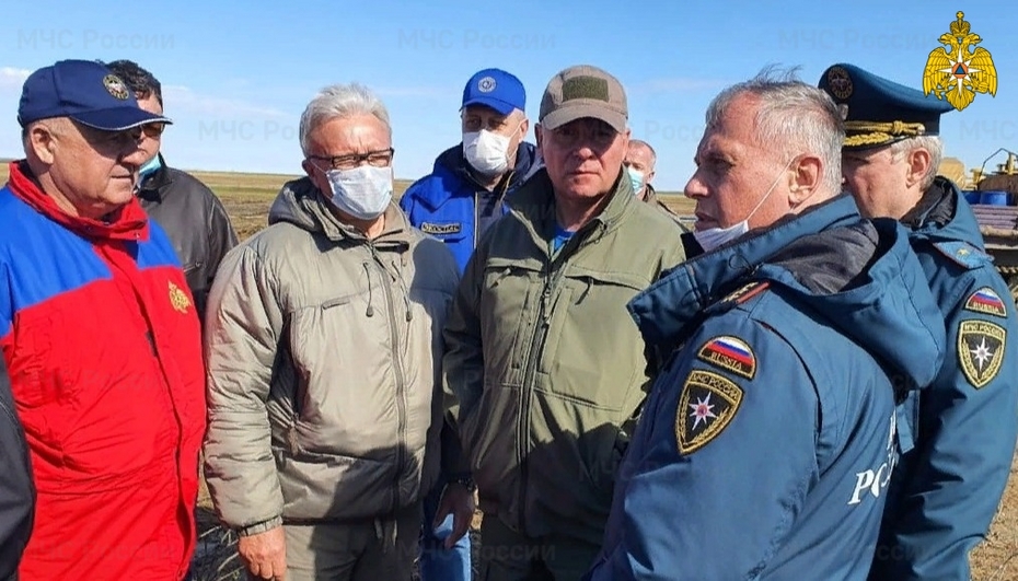 Александр Усс и Евгений Зиничев (в центре)