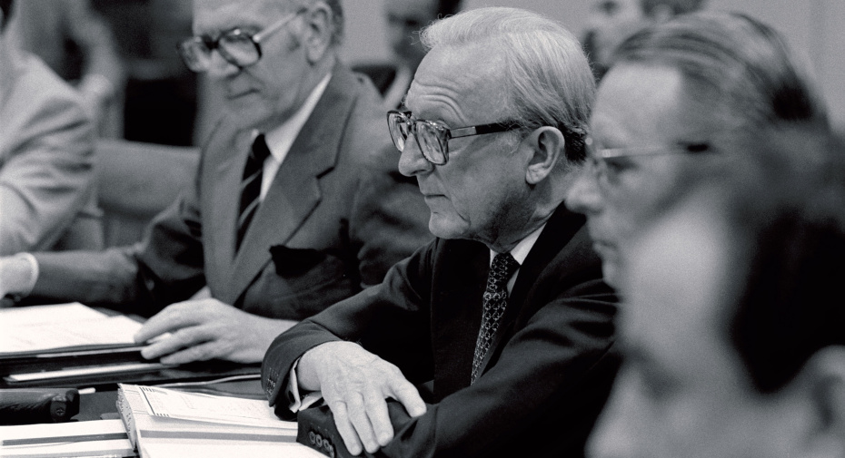 Лорд Питер Каррингтон, 1984