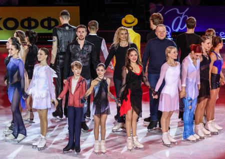 «Чемпионы на льду»
