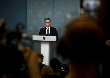 Глава МИД Украины рассказал о «нормандском» плане Зеленского