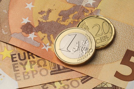 Франция хочет сэкономить €40 млрд для снижения дефицита бюджета