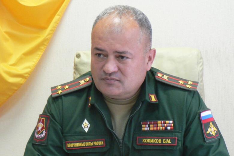 Бахтиер Холиков