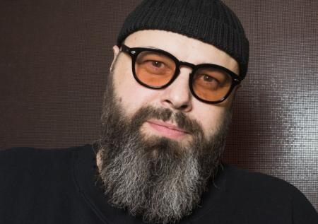 «Мир сходит с ума!»: Фадеев предрёк обществу катастрофу
