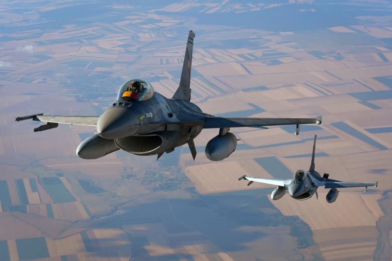 F-16