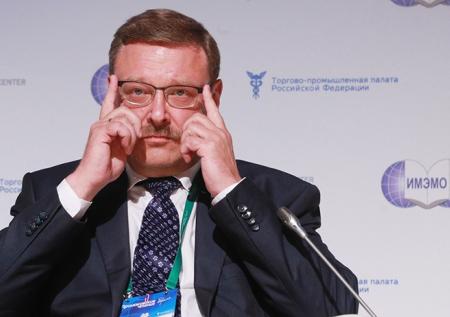 Косачев назвал президента Латвии «провокатором»