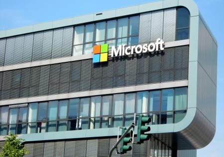 Microsoft блокирует Internet Explorer