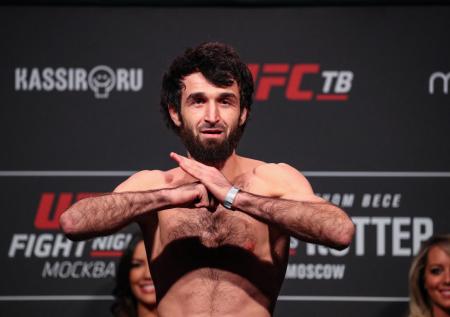 Российского бойца UFC Магомедшарипова исключили из рейтинга