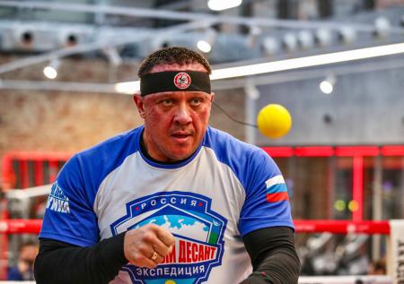 Кокляев оценил шансы Емельяненко победить Джигана  