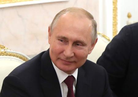 Проект морского порта под Калининградом одобрен Путиным