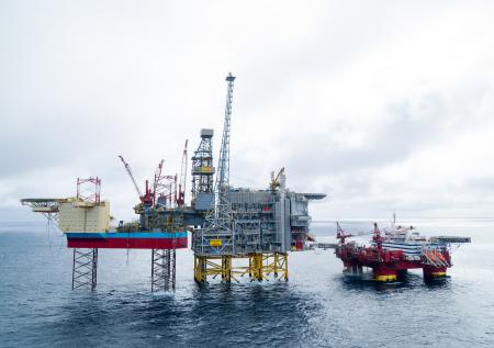 Норвежская Equinor заявила о прекращении инвестиций в Россию