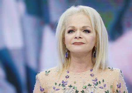 «Живите своей жизнью»: Долина оправдалась за оскорбление подписчика