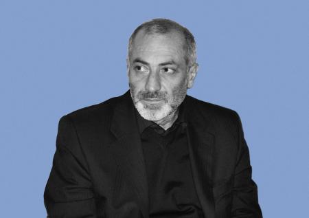 «Тела детей выкинули из гробов»: как живет Калоев после гибели семьи