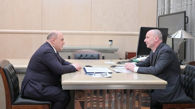 Встреча Михаила Мишустина с руководителем Рособрнадзора Анзором Музаевым