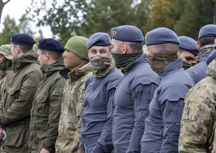 Спецназовцы секретных подразделений ССО получили новые береты