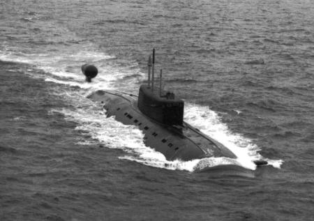 Российские подлодки устроили дуэль в Баренцевом море