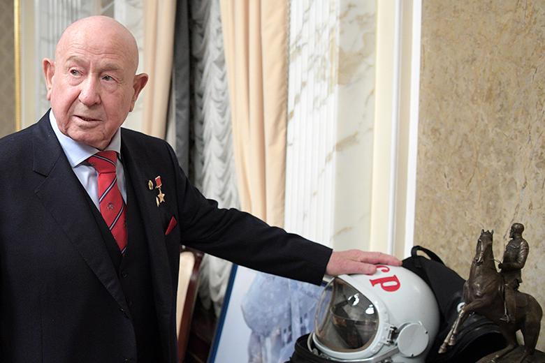 Космонавт Алексей Леонов