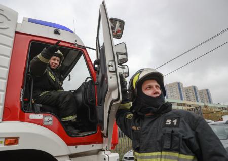 В ТРЦ «МЕГА Дыбенко» в Ленинградской области произошел пожар