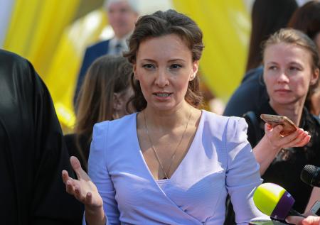 Кузнецова рассказала о судьбе девочки, найденной в квартире в Москве