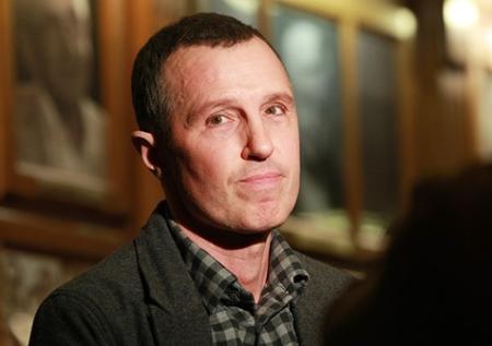 Верник оправдал сына за выходку с пятитысячной купюрой