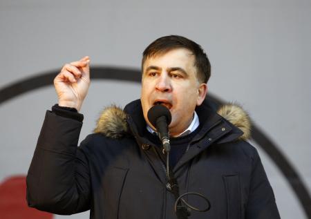 Голодающий Саакашвили исповедался в тюрьме