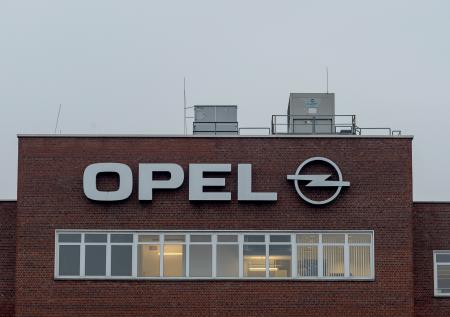 Opel планирует расширить дилерскую сеть в России