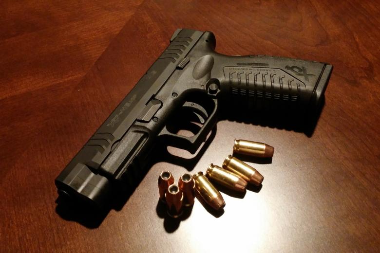 gun