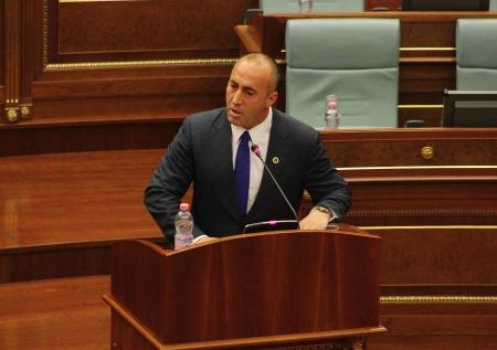 Премьер Косово получил повестку в трибунал в Гааге и ушёл в отставку
