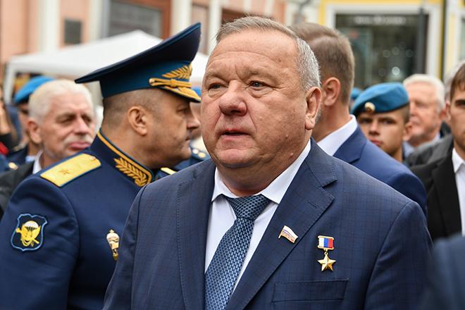 Владимир Шаманов