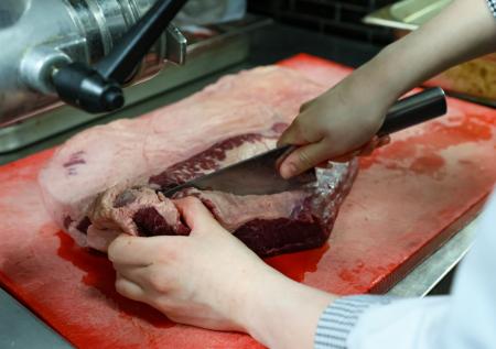 Россиянам рассказали, в каких продуктах их подстерегает сальмонеллез 
