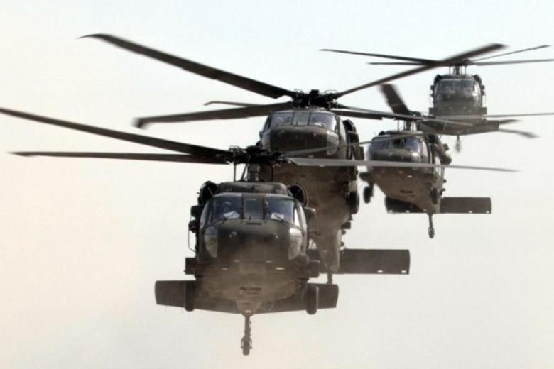 Вертолет UH-60 Black Hawk