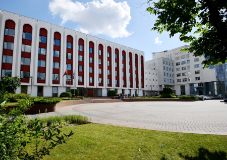 Белоруссия выдворяет чешского дипломата