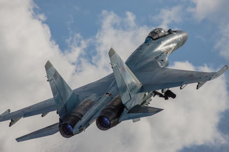 Истребитель Су-35С