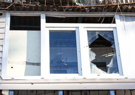 Появились кадры поврежденного из-за удара ВСУ дома в Таганроге