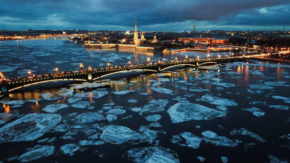 Троицкий мост 