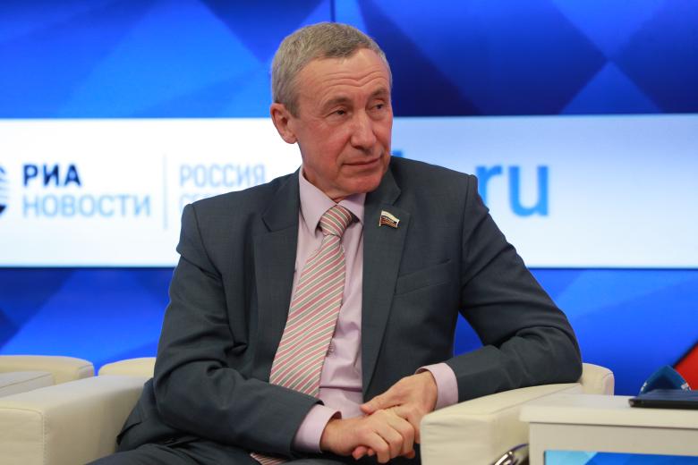 Российский сенатор Андрей Климов