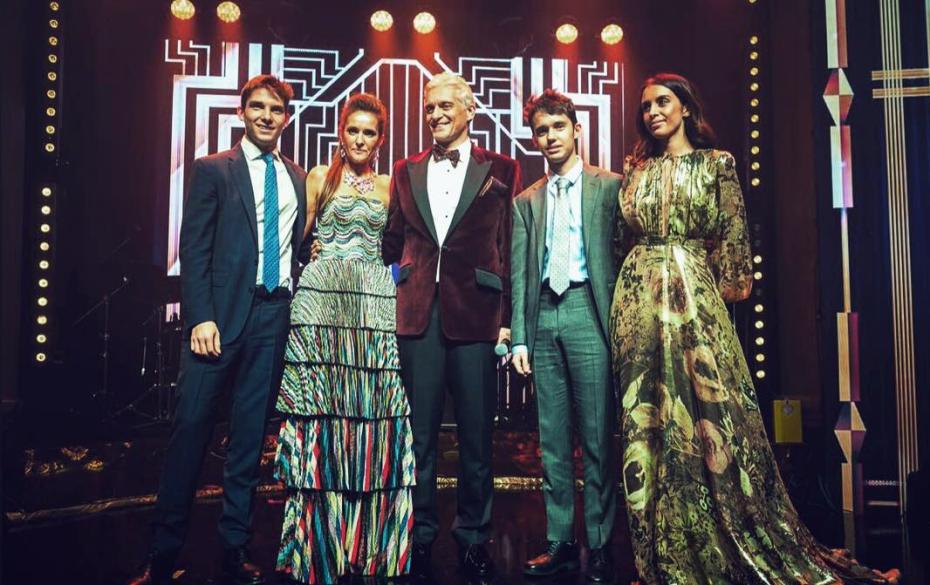 Олег Тиньков с семьей, 2018 год