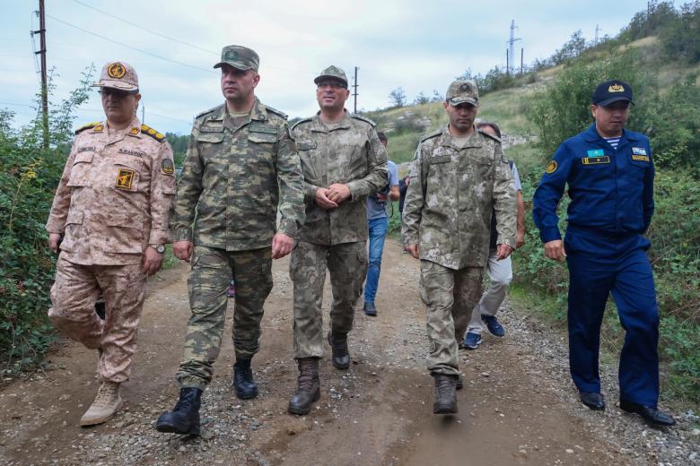 Шушинский район. Представители миротворцев в городе Шуша