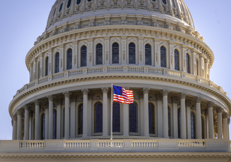 США предсказали уход от глобального доминирования