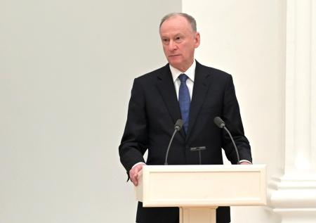 Патрушев заявил, что Россия не воюет с Украиной