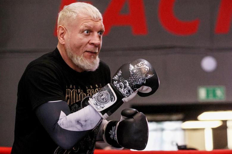 Александр Емельяненко 