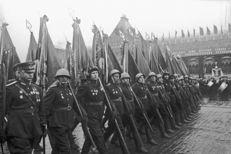 Парад Победы на Красной площади в Москве 24 июня 1945 года